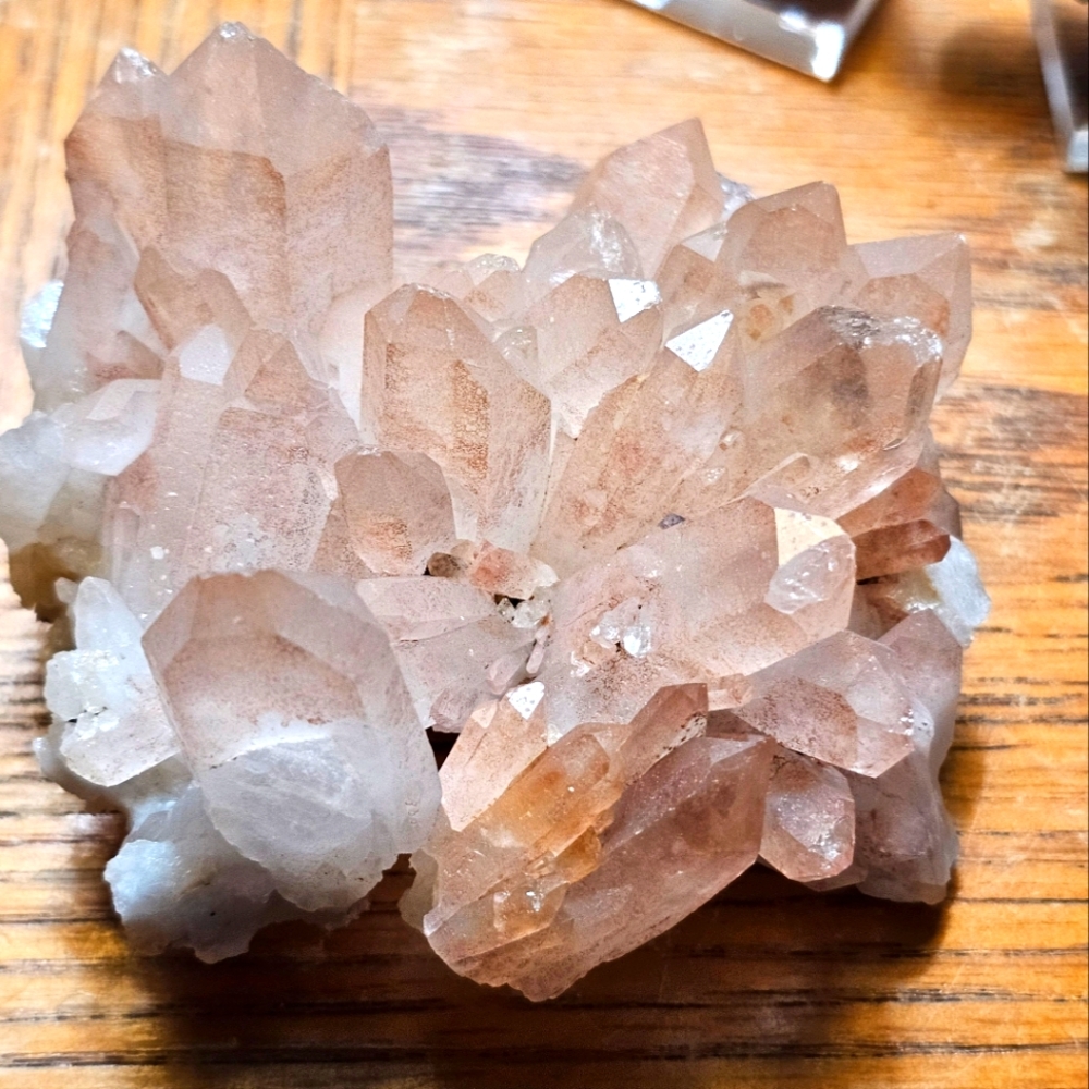 Pink quartz cluster